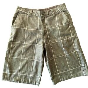 🔥🩶O’Neill size 30 gray plaid flannel like shorts - great for golf 10.5” inseam